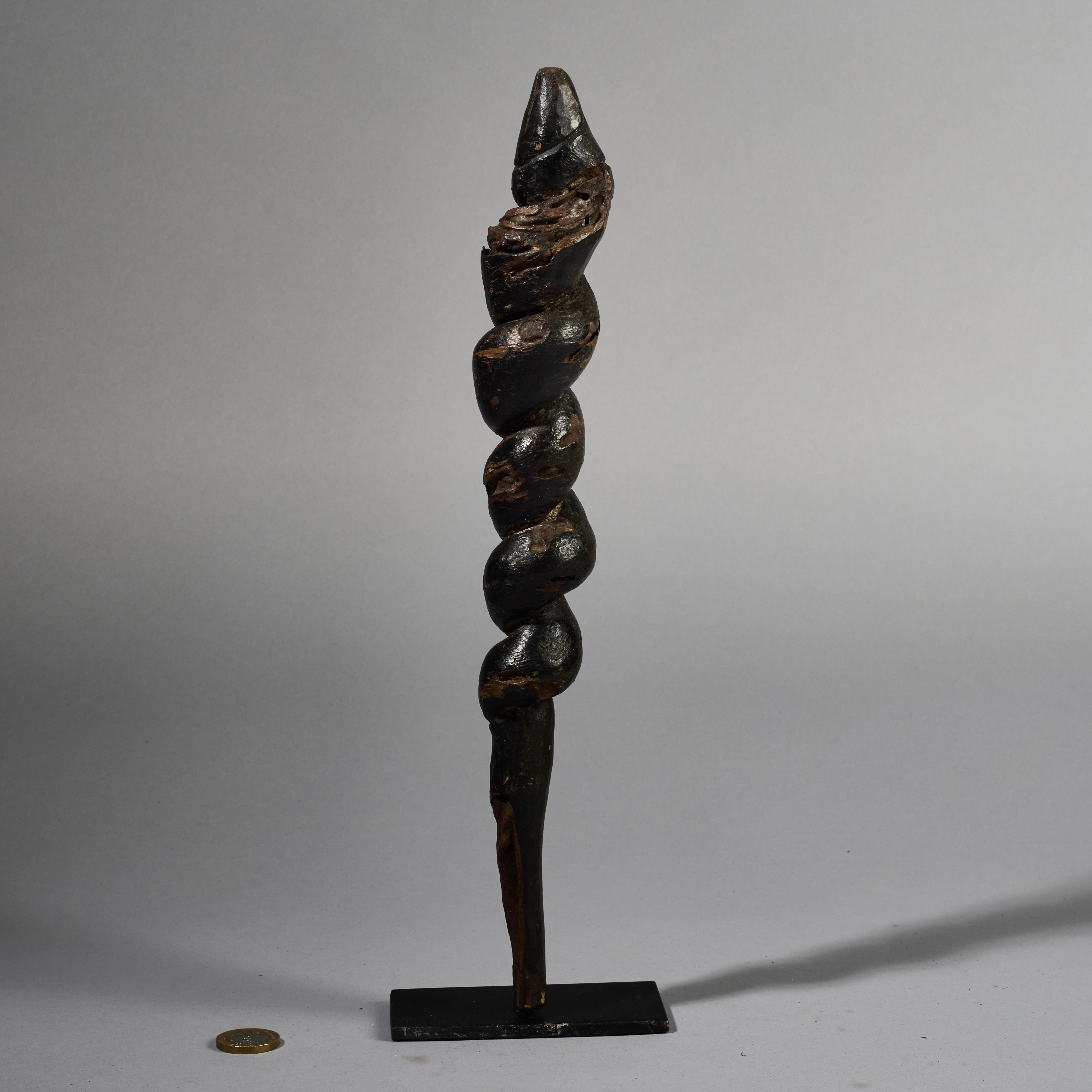 A FIGURATIVE SNAKE STAFF FROM NYAMWESI TRIBE TANZANIA E.AFRICA ( No 6234)