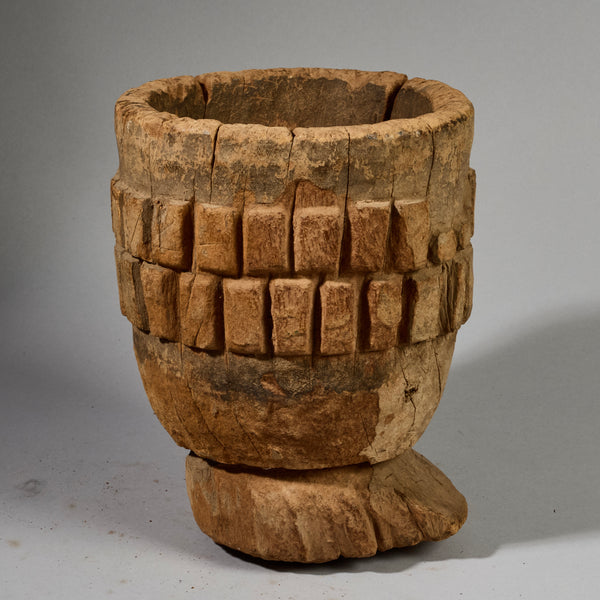 AN OLD ENGRAVED MORTAR,  DOGON TRIBE MALI,  w.AFRICA( No 6208 )