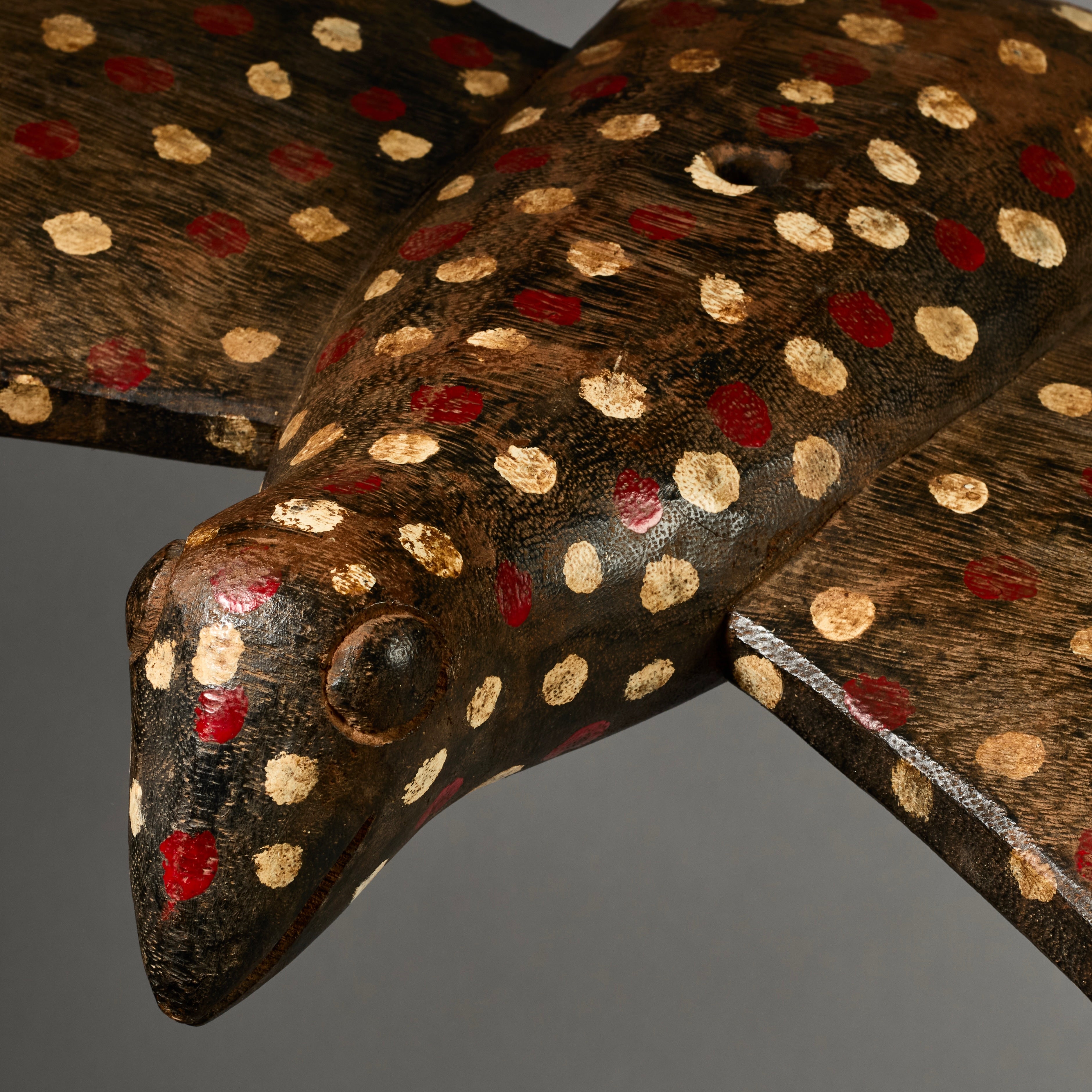 A SPOTTY FARMERS TROPHY BIRD, SENOUFO TRIBE OF THE IVORY COAST W.AFRICA ( No 6224)