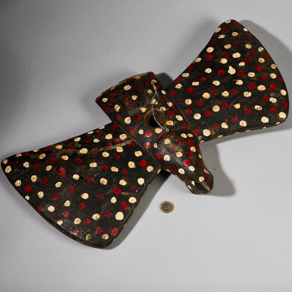 A SPOTTY FARMERS TROPHY BIRD, SENOUFO TRIBE OF THE IVORY COAST W.AFRICA ( No 6224)