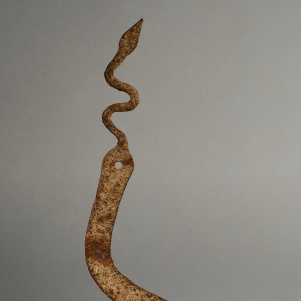 AN OXIDISED IRON SNAKE TALISMAN FROM THE LOBI TRIBE OF BURKINA FASO ( No 6228)