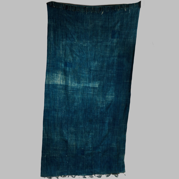 A RICH INDIGO MOSSI  TRIBE  WOMANS CLOTH, BURKINA FASO  ( No 4738 )
