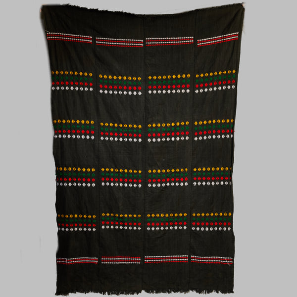 A VERY UNSUAL PATTERNED  WOMANS CLOTH, FROM FULANI IN  BURKINA FASO ( No 4758 )