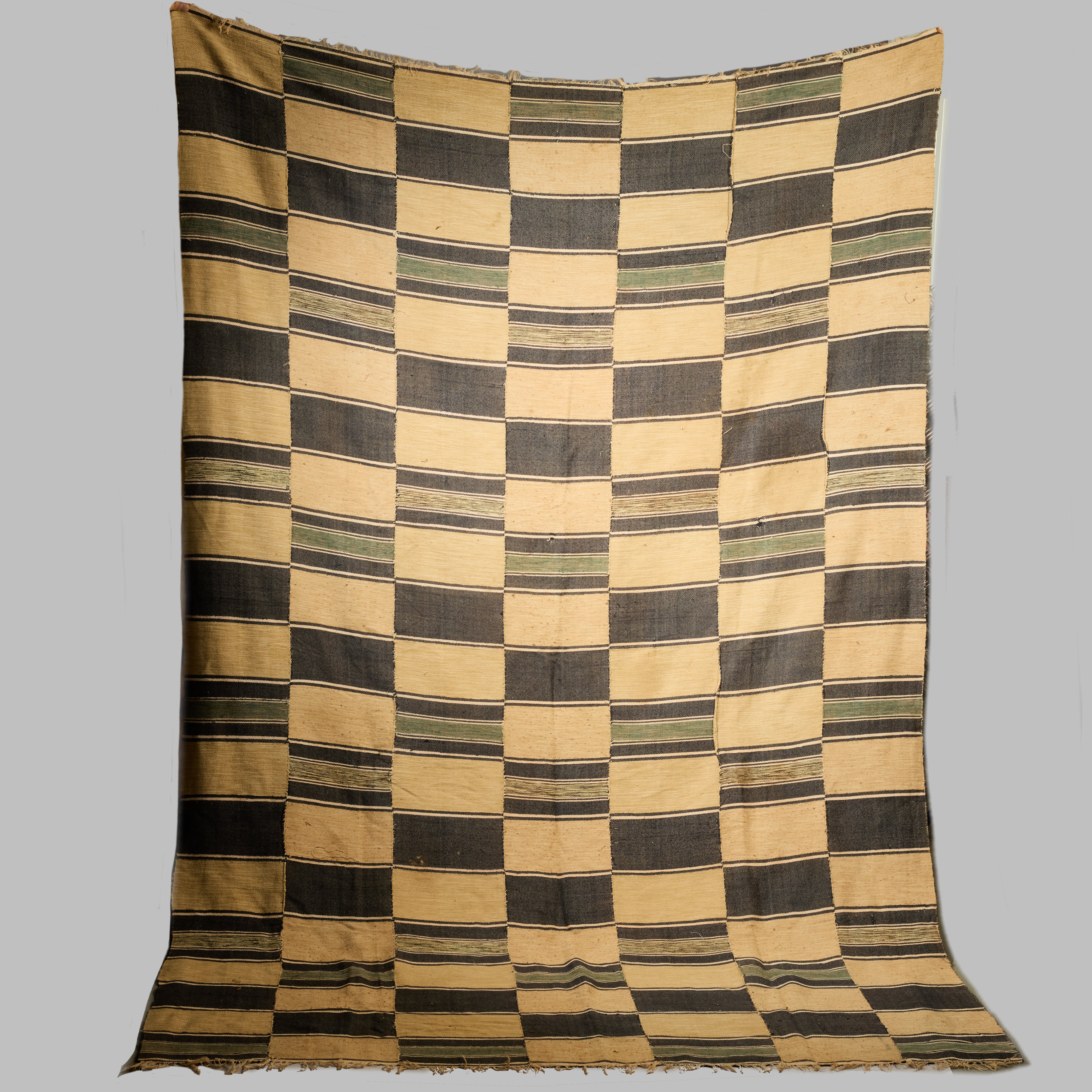 A BEAUTIFUL +SOFT LARGE MENS CLOTH FROM THE SENOUFO  TRIBE OF IVORY COAST    ( No 5044 )