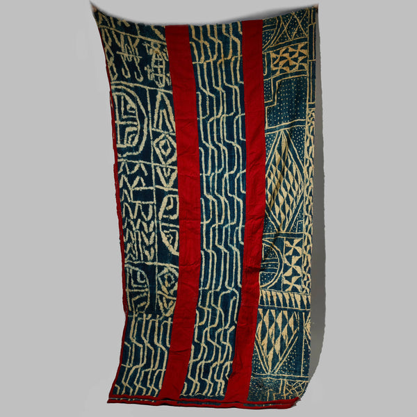 A GRAPHIC DESIGN NDOP PURE COTTON ANTIQUE TEXTILE, BAMILEKE TRIBE CAMEROON ( No 5072 )