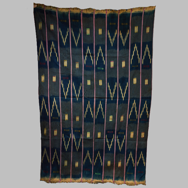 A BEAUTEOUS BAULE TRIBE WOMANS CLOTH, IVORY COAST  ( No 5143 )