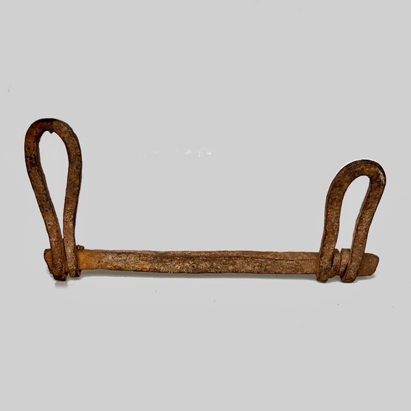 A LARGE IRON SLAVE PENDANT, DOGON TRIBE OF MALI W.AFRICA ( No 4835)