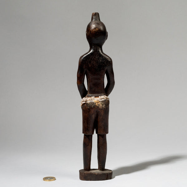 AN UNUSUAL ALTAR FIGURE FROM TANZANIA ( No 612)