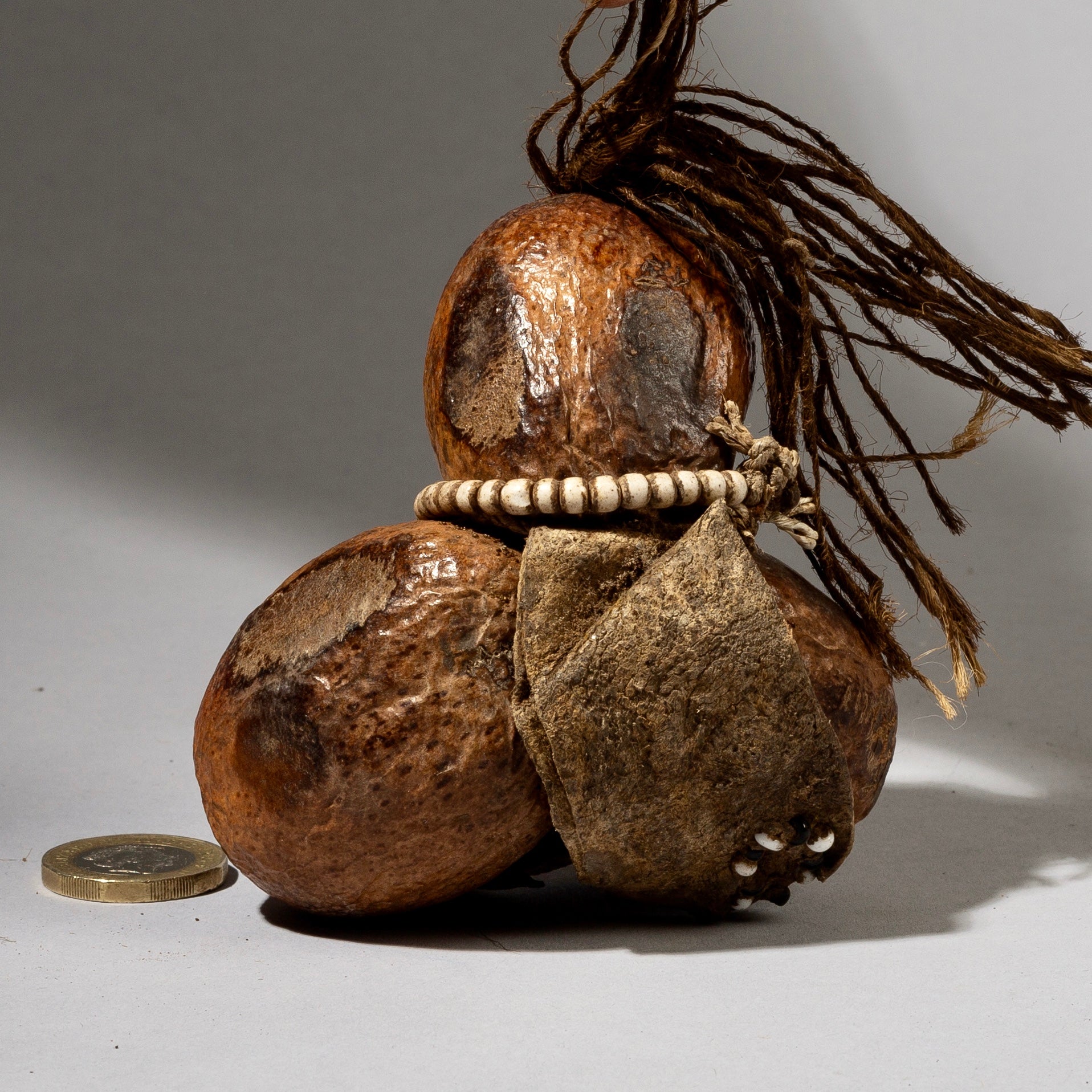 A SHAPELY TURKANA SEED DOLL FROM KENYA E.AFRICA ( No 797)