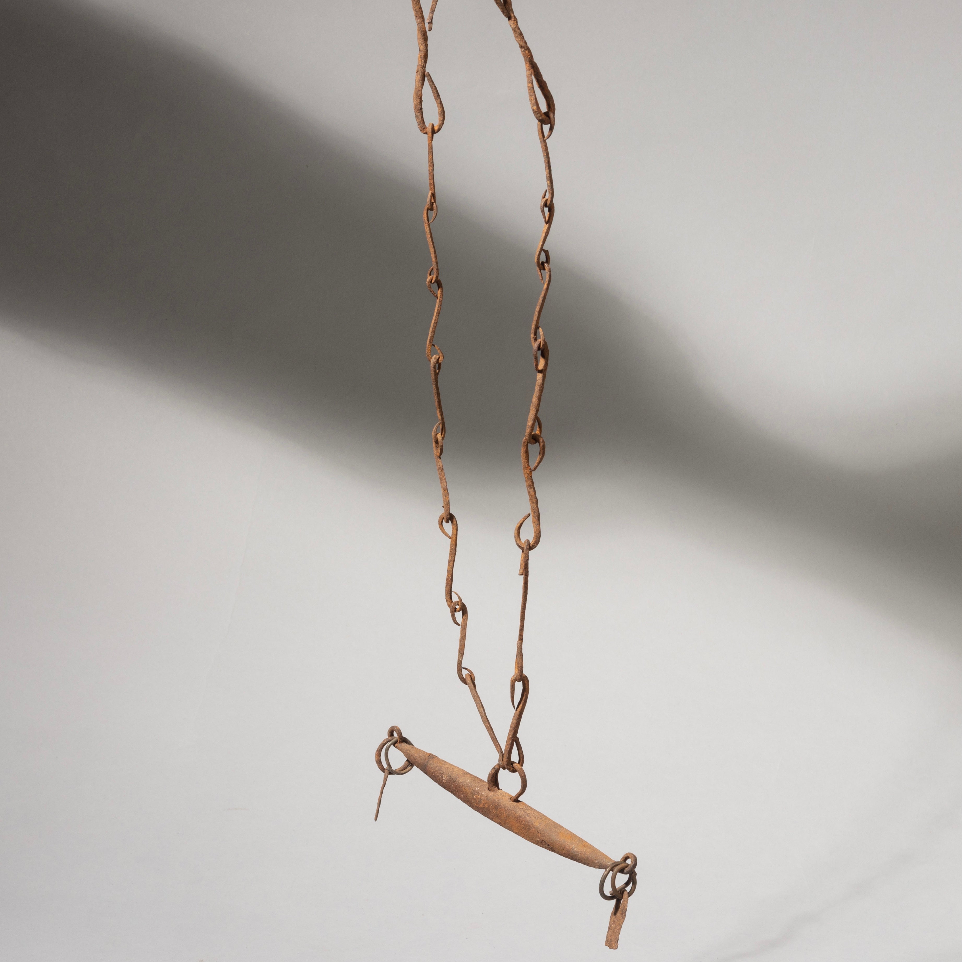 A SIMPLE IRON HOGON NECKLACE, DOGON TRIBE MALI ( No 1183)