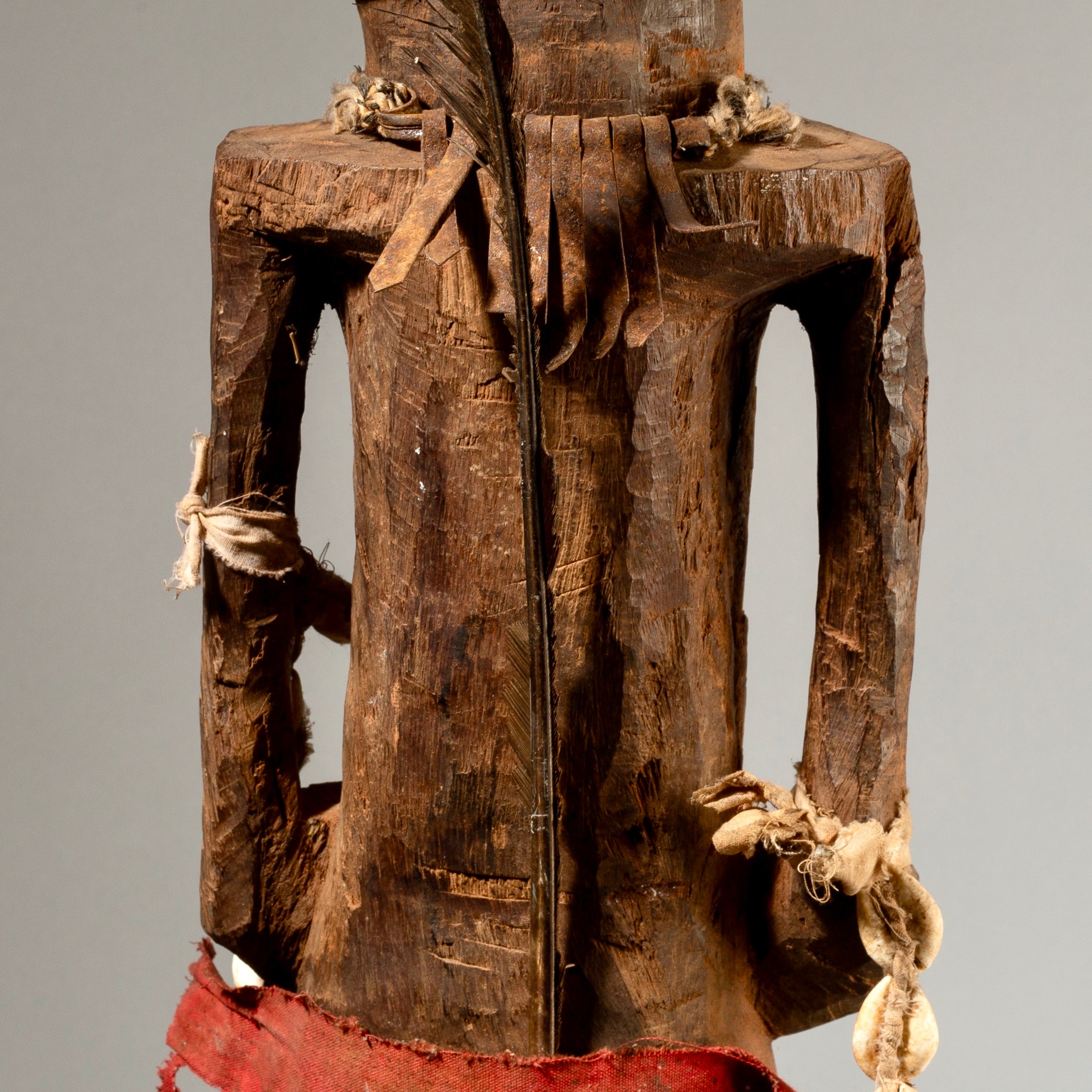 A TALL FETISH GUARDIAN FIGURE, FON TRIBE OF BENIN W.AFRICA ( No 713 )