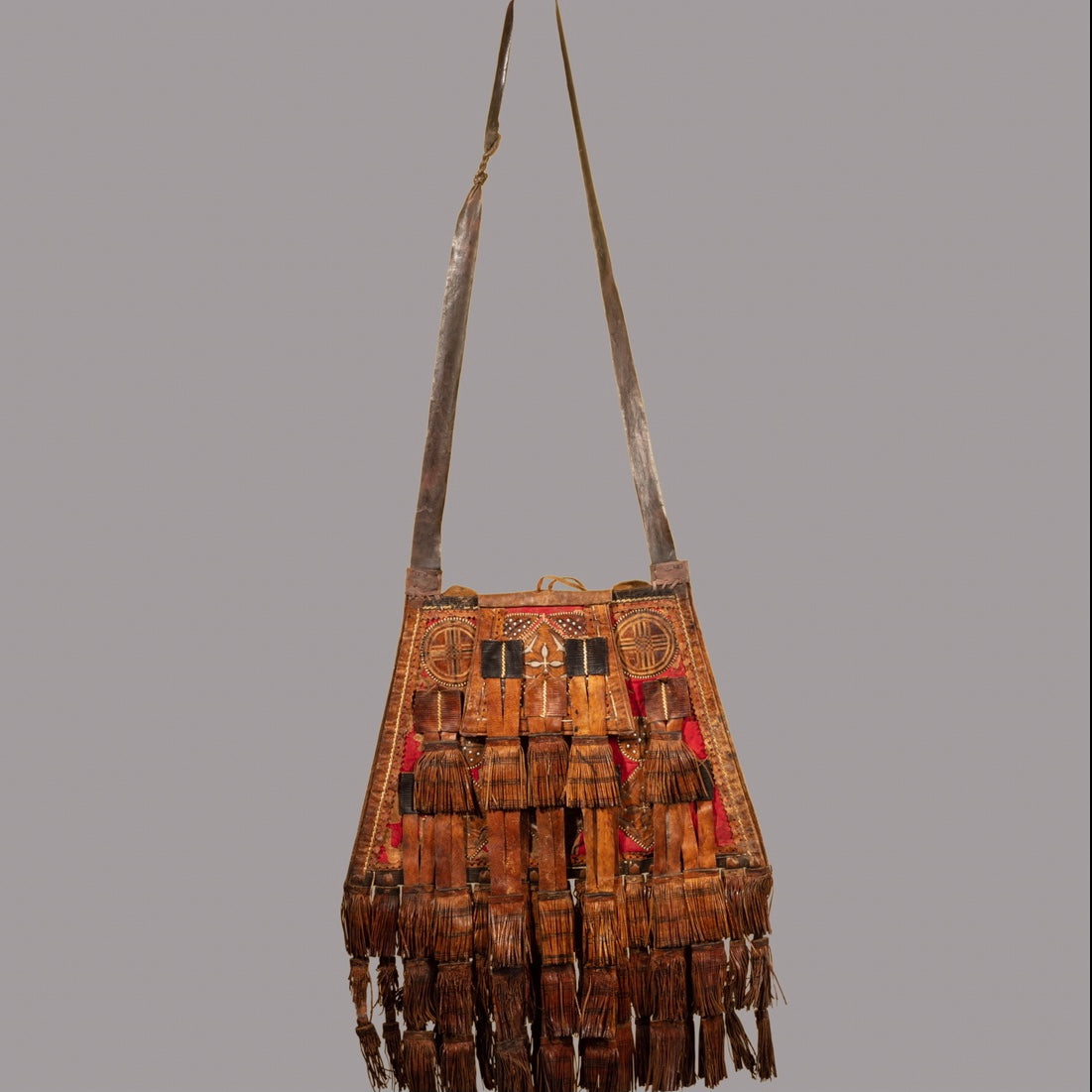 AN INTRICATE TUAREG LEATHER BAG FROM THE SAHARA, NIGER  ( No 1197)