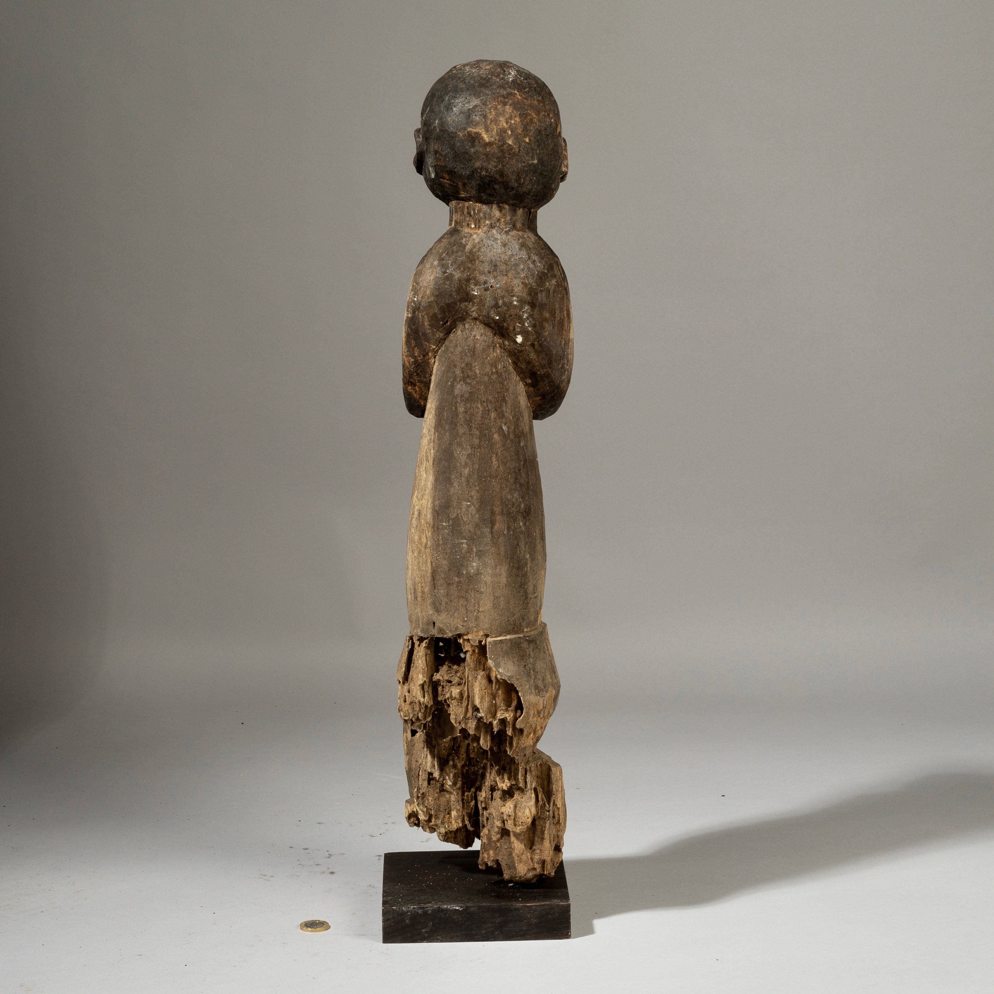 A TALL FON ALTAR FIGURE WITH CEREMONIAL LIBATIONS, BENIN WEST AFRICA ( No 548)