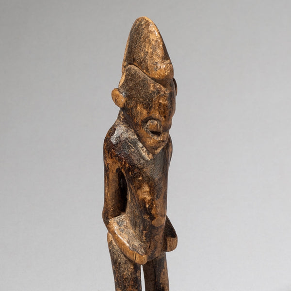 A WELL WORN SENOUFO CHARM FIGURE BURKINA FASO ( No 732)