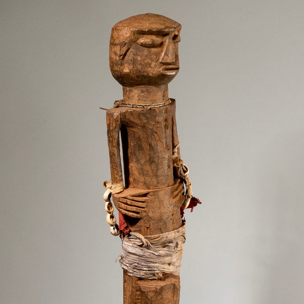 A TALL FETISH GUARDIAN FIGURE, FON TRIBE OF BENIN W.AFRICA ( No 713 )