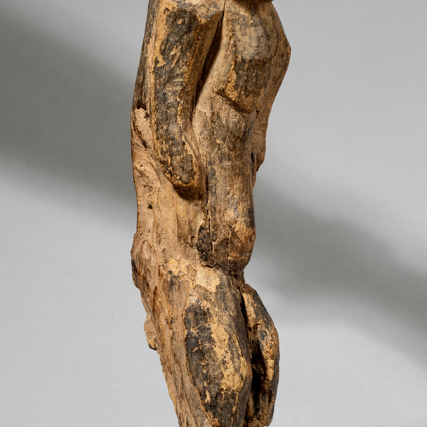 A UNIQUE LOBI THIL FIGURE FROM BURKINA FASO W. AFRICA  ( No 714 )