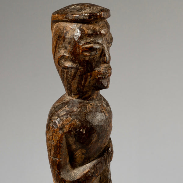 A TALL, DIGNIFIED LOBI THIL FIGURE FROM BURKINA FASO W.AFRICA  ( No 751 )