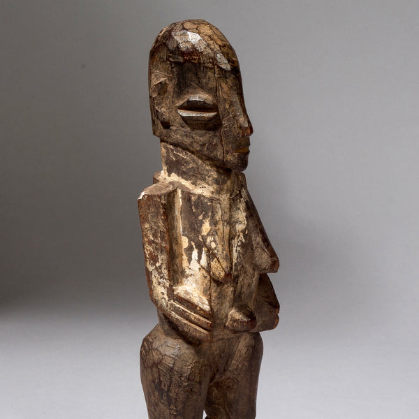 A CUBIST THIL FIGURE FROM THE LOBI TRIBE OF BURKINA FASO W AFRICA ( No 352)