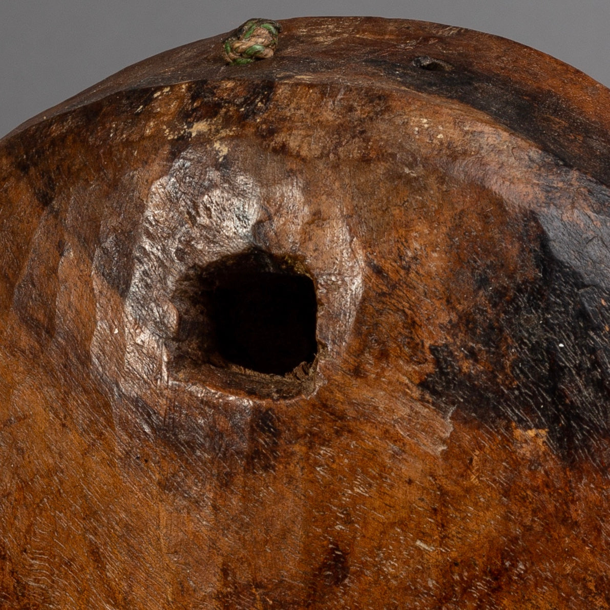A SCULPTURAL CAMEL BELL WITH TACTILE PATINA, FROM ETHIOPIA (No 1602)