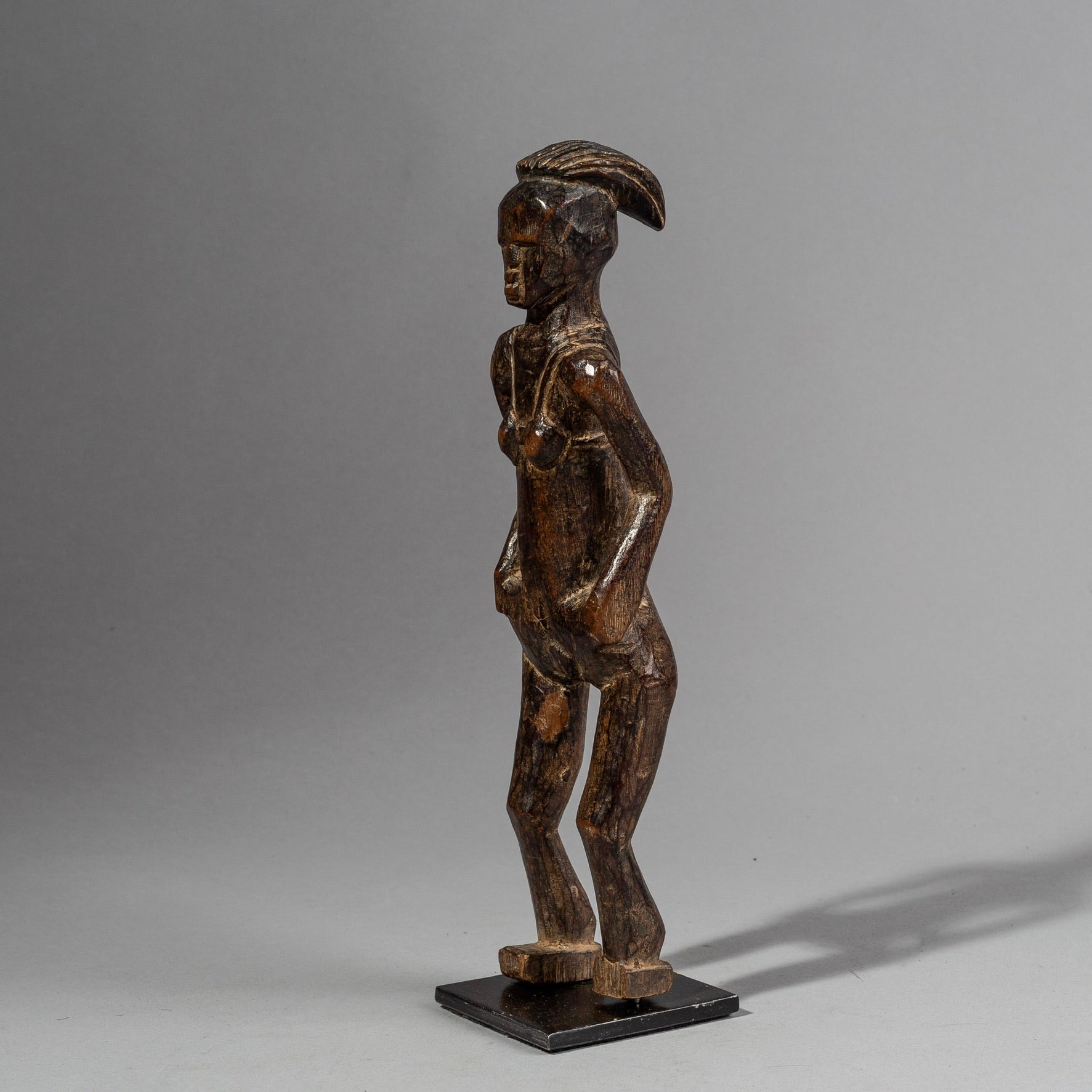 AN ATTRACTIVE ALTAR FIGURE FROM AGNI TRIBE OF THE IVORY COAST (No 1535)