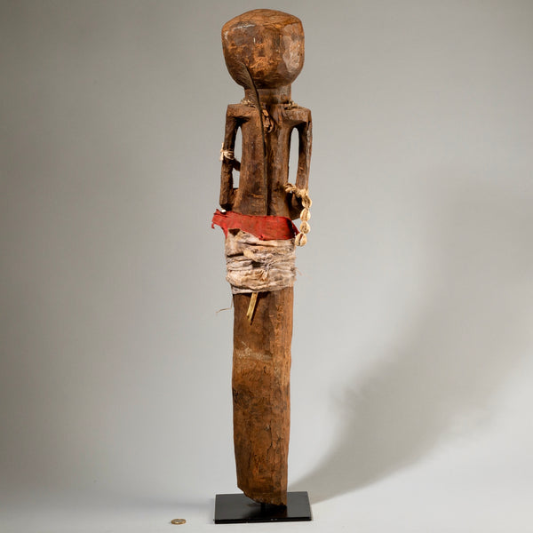 A TALL FETISH GUARDIAN FIGURE, FON TRIBE OF BENIN W.AFRICA ( No 713 )