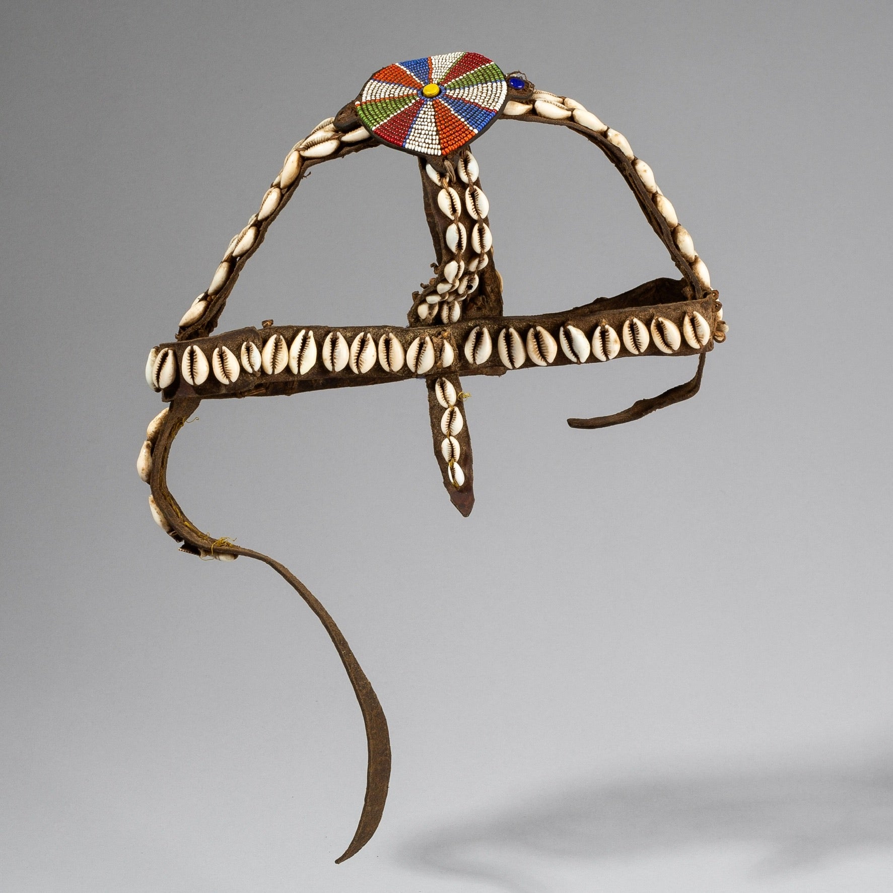 Shell Kenya Design A LEATHER, SHELL, + GLASS TRADE BEAD HEADDRESS FROM KENYA ( No 583 )
